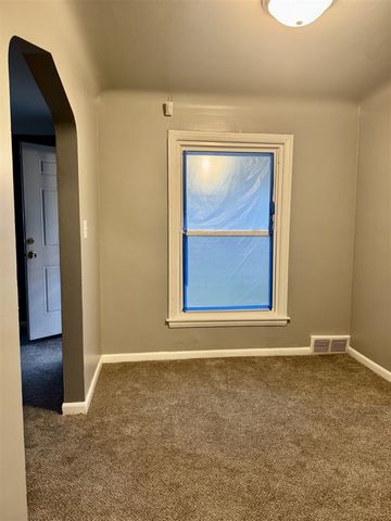 11566 Sanford Avenue, Detroit, MI 48205