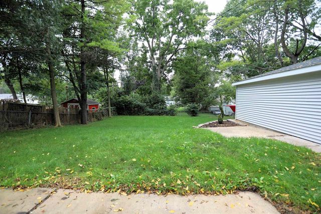 4222 School Road, Madison, WI 53704
