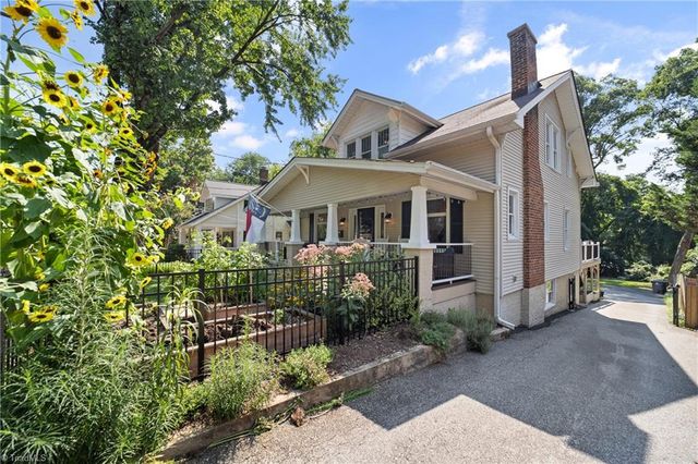 451 S Hawthorne Road, Winston-salem, NC 27103