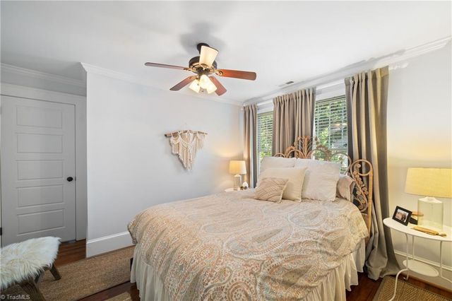 451 S Hawthorne Road, Winston-salem, NC 27103