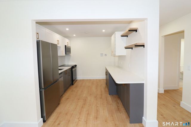 185 Melba Street # 204, Milford, CT 06460