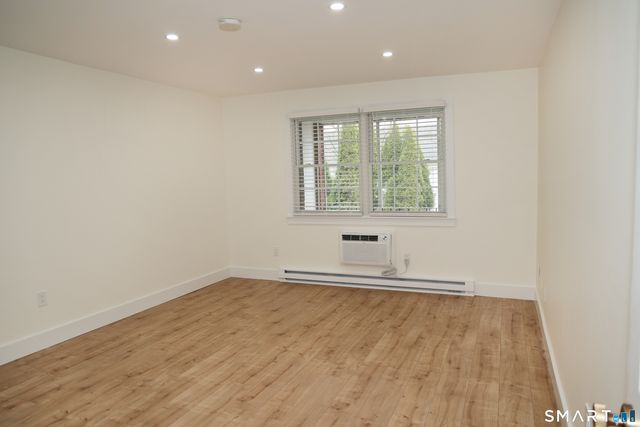 185 Melba Street # 204, Milford, CT 06460