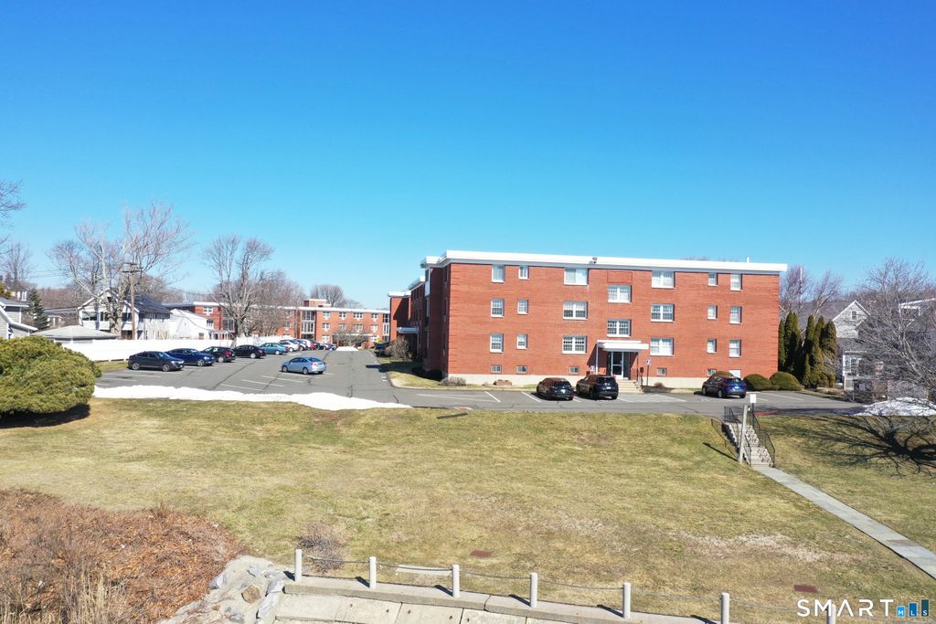 185 Melba Street # 204, Milford, CT 06460