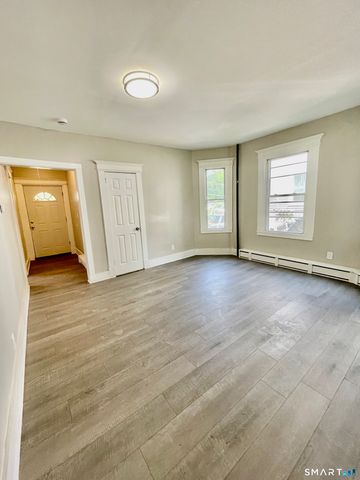 42 Cabot Street, Hartford, CT 06112
