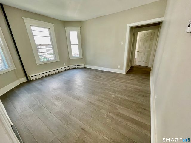 42 Cabot Street, Hartford, CT 06112