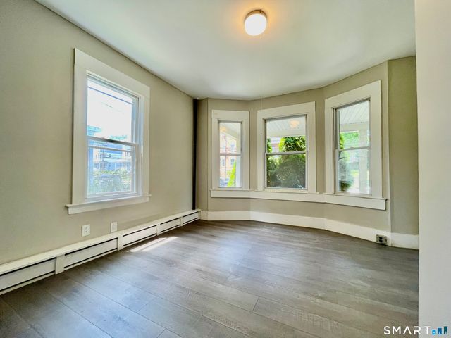 42 Cabot Street, Hartford, CT 06112
