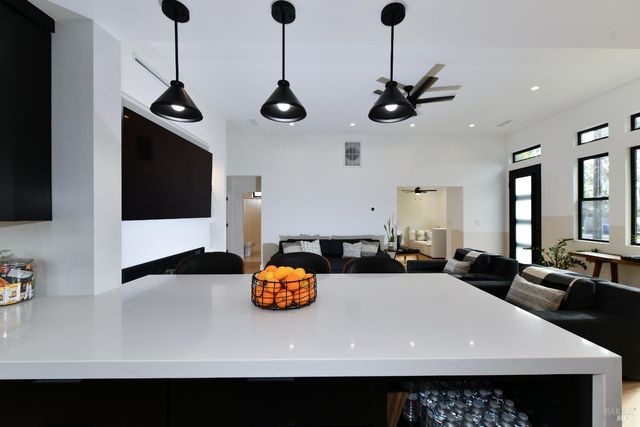 2470 W Pueblo Ave, Napa, CA 94558