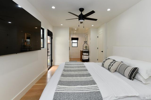 2470 W Pueblo Ave, Napa, CA 94558