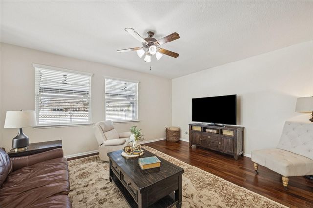 3414 Old Holly Drive, Pearland, TX 77584