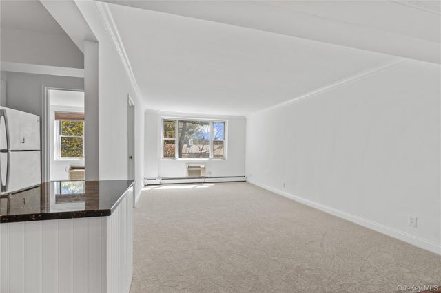 119 E Hartsdale Avenue 5K, Hartsdale, NY 10530