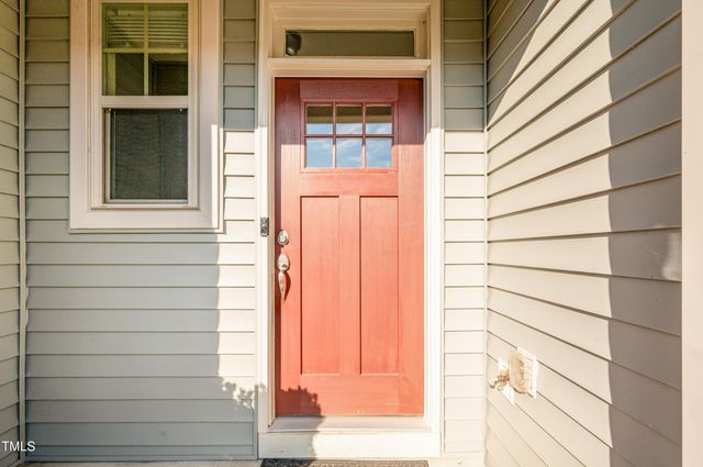 81 Hill Shore Lane, Clayton, NC 27527