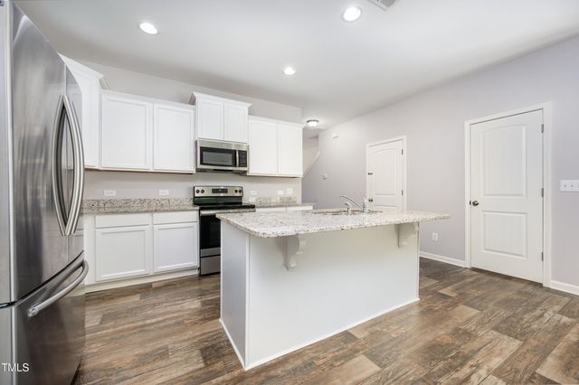 81 Hill Shore Lane, Clayton, NC 27527