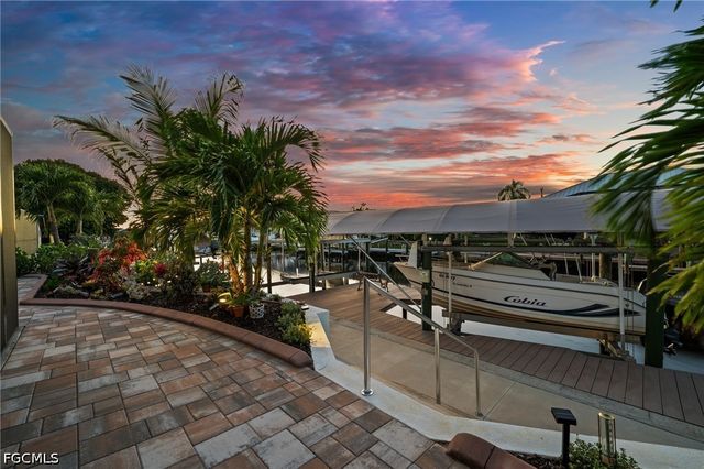 3638 Pinetree DR, St James City, FL 33956