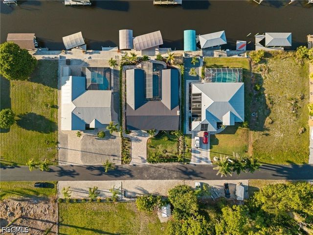 3638 Pinetree DR, St James City, FL 33956