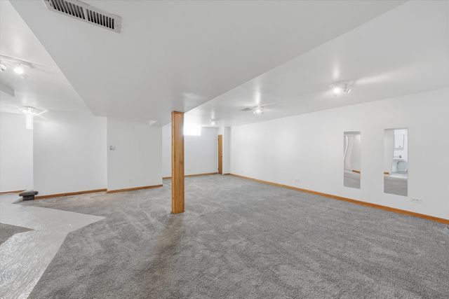 11201 Mandel Avenue, Westchester, IL 60154
