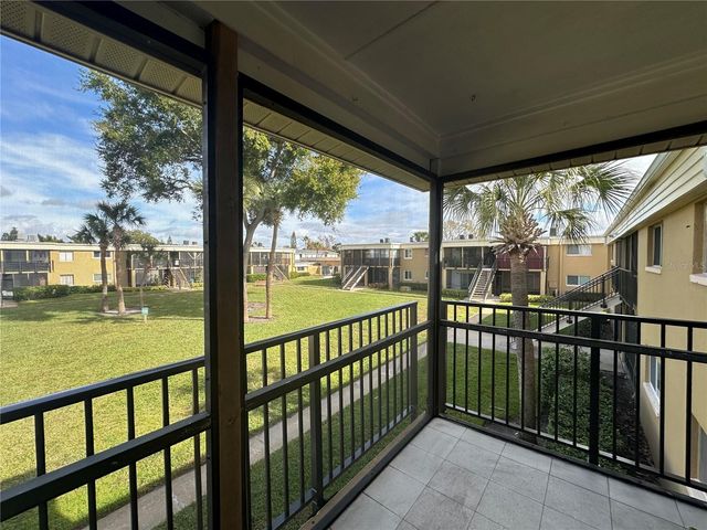 1000 LAKE OF THE WOODS BOULEVARD 204E, Casselberry, FL 32730