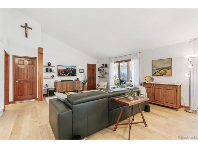 3907 W 104th Pl, Westminster, CO 80031