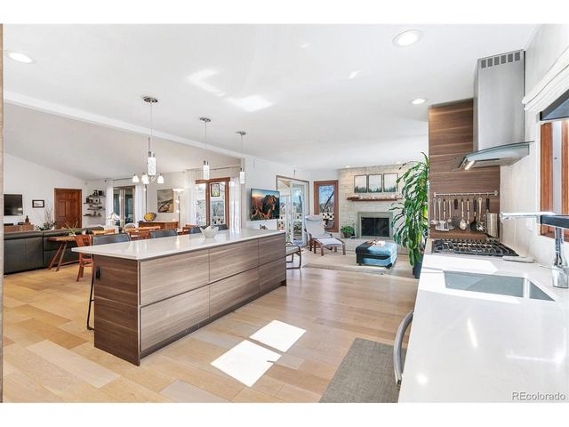 3907 W 104th Pl, Westminster, CO 80031