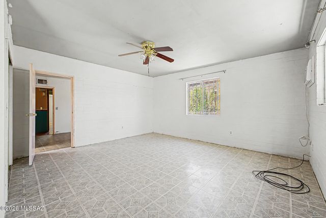 1731 E Holladay Street, Tucson, AZ 85706