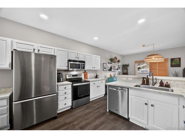 3245 S Indiana St, Lakewood, CO 80228