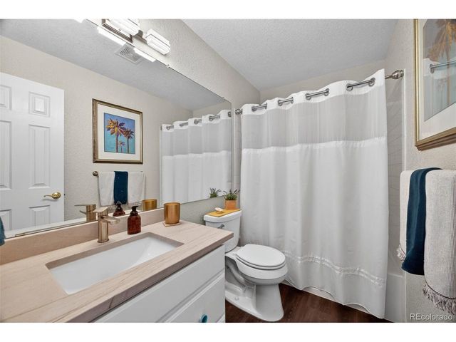 3245 S Indiana St, Lakewood, CO 80228