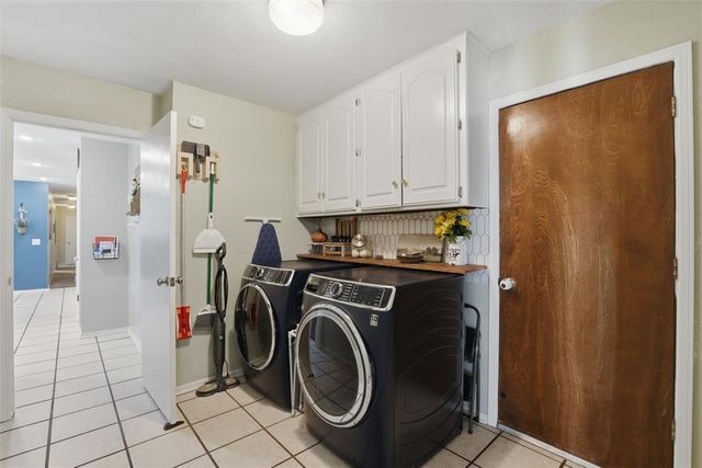 616 N Falcon Way, Mustang, OK 73064