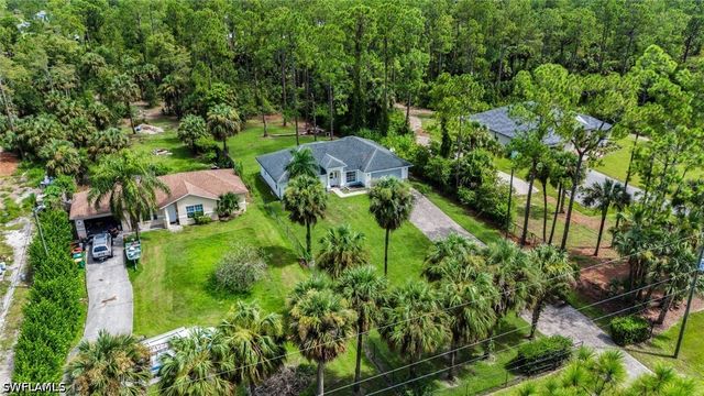 2071 20th AVE NE, Naples, FL 34120