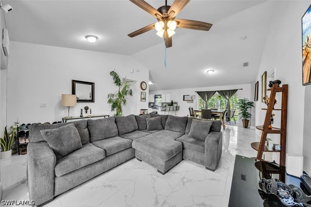 2071 20th AVE NE, Naples, FL 34120