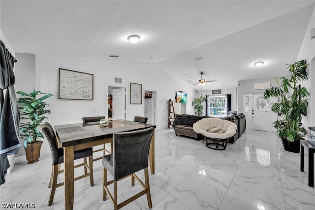 2071 20th AVE NE, Naples, FL 34120