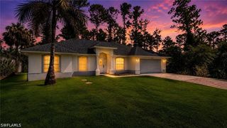 2071 20th AVE NE, Naples, FL 34120