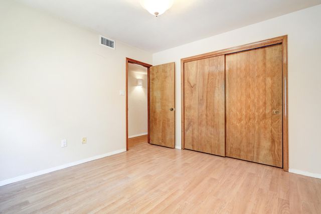 31 MANGHAM Court, Peralta, NM 87042