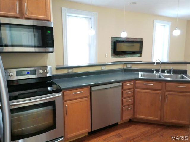 1924 Geyer Avenue C, St Louis, MO 63104