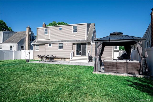 94 Pacific Street, Massapequa Park, NY 11762