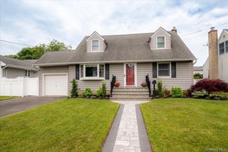 94 Pacific Street, Massapequa Park, NY 11762