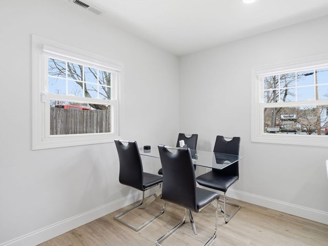 63 Jasper St, Saugus, MA 01906