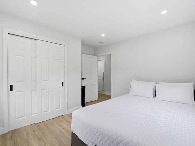 63 Jasper St, Saugus, MA 01906