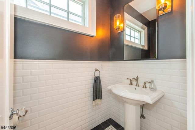 228 Watchung Ave, Montclair Twp., NJ 07043