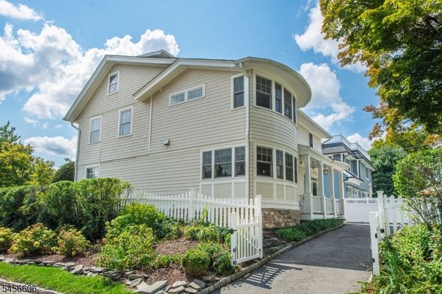 228 Watchung Ave, Montclair Twp., NJ 07043