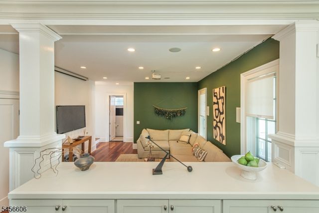 228 Watchung Ave, Montclair Twp., NJ 07043