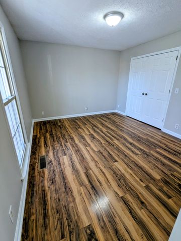 221 Benefield Dr, Smyrna, TN 37167