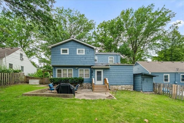 4933 Booth Street, Westwood, KS 66205