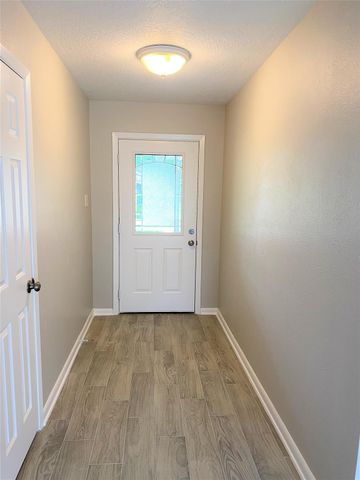 3810 Downing Circle, Deer Park, TX 77536