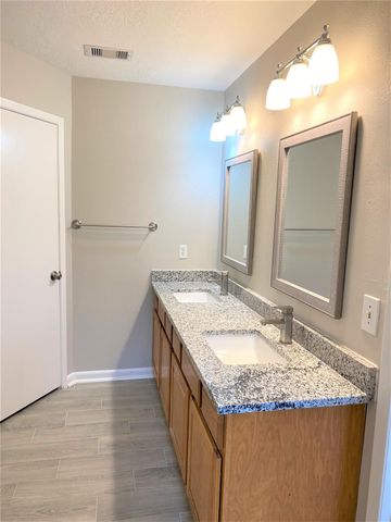 3810 Downing Circle, Deer Park, TX 77536