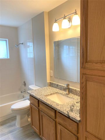 3810 Downing Circle, Deer Park, TX 77536