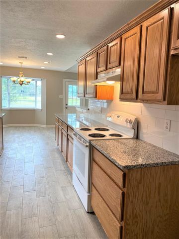3810 Downing Circle, Deer Park, TX 77536