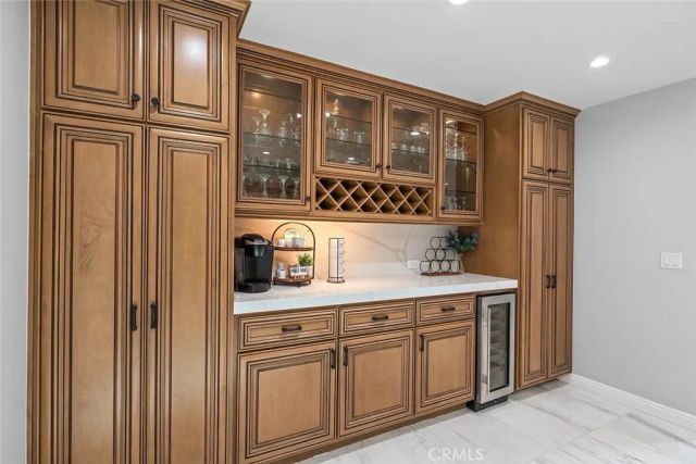 16742 Intrepid Ln, Huntington Beach, CA 92649