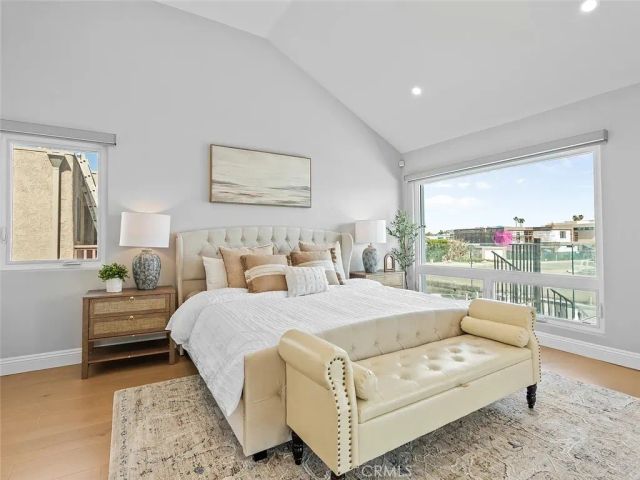 16742 Intrepid Ln, Huntington Beach, CA 92649