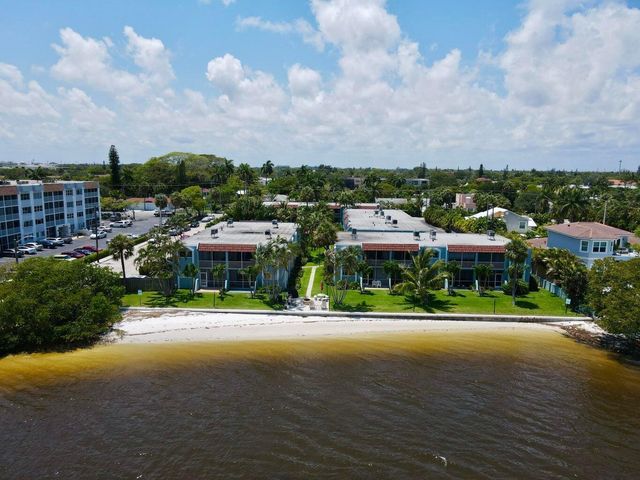 1432 S Lakeside Drive 2, Lake Worth Beach, FL 33460
