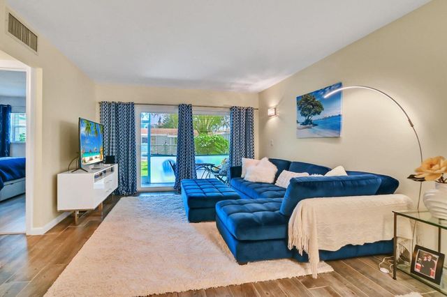1432 S Lakeside Drive 2, Lake Worth Beach, FL 33460