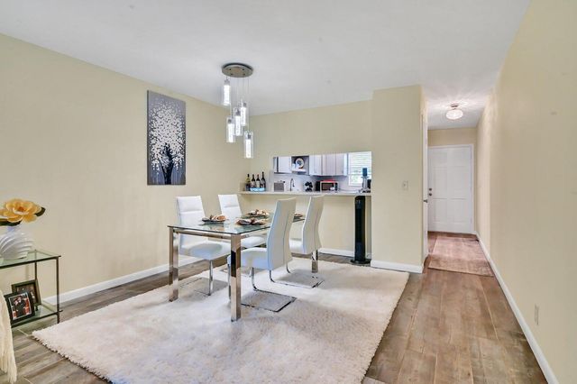 1432 S Lakeside Drive 2, Lake Worth Beach, FL 33460